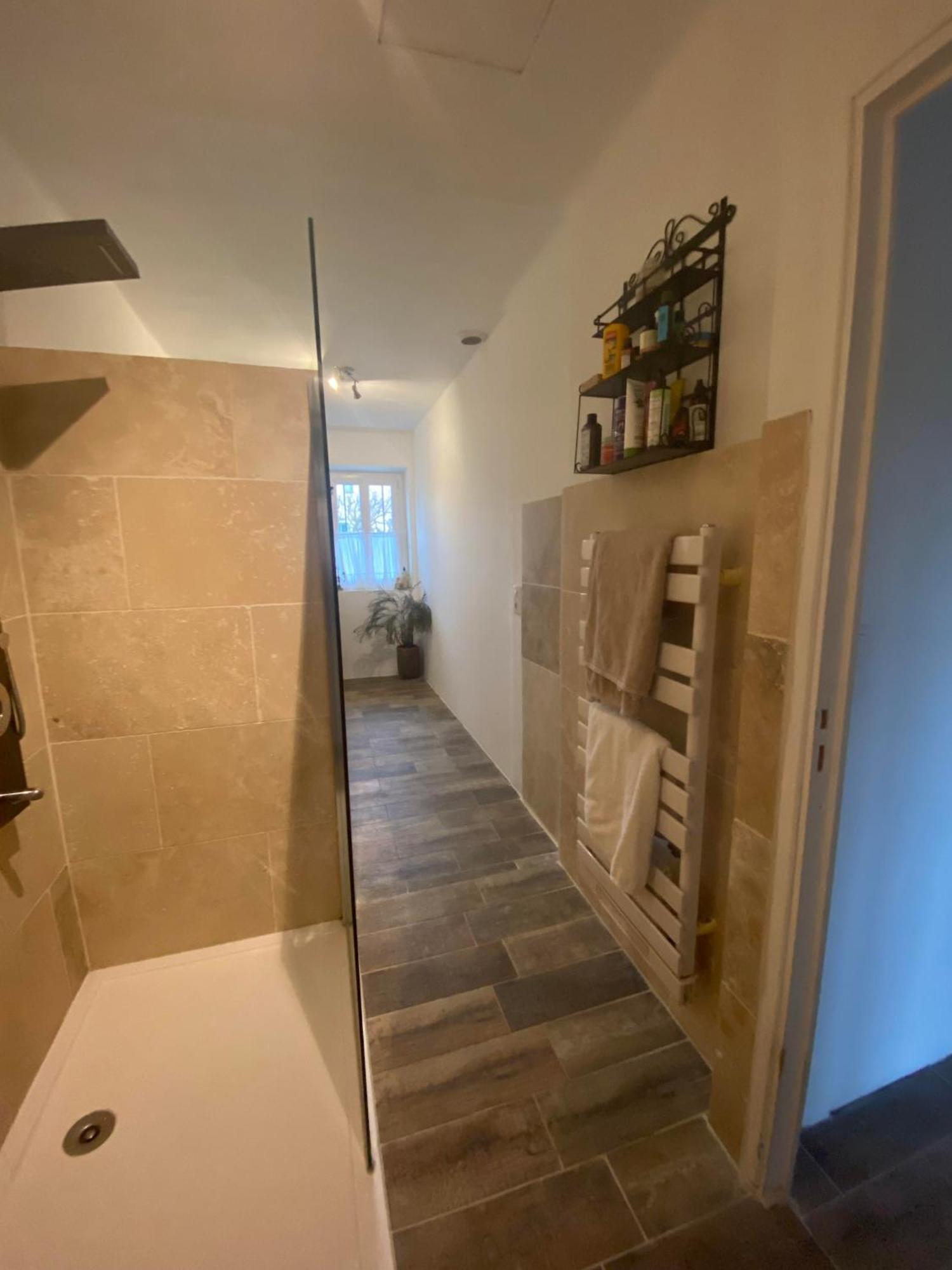 Maison Avec Jardin Et 3 Petits Chats , Proche Du Chateau Lacoste Le Puy-Sainte-Reparade Ngoại thất bức ảnh